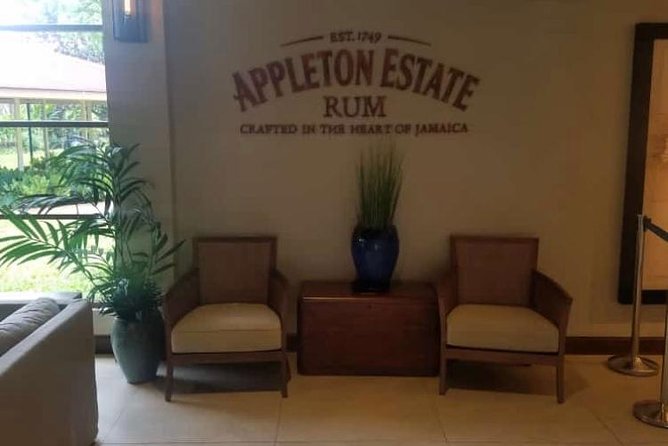 Appleton Estate Rum and Floyd's Pelican Bar Tour - Sunset, swimming, and the limits of weather