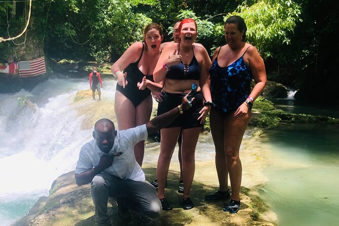Appleton Estate Rum and Ys Falls Tour - The drive south from Montego Bay