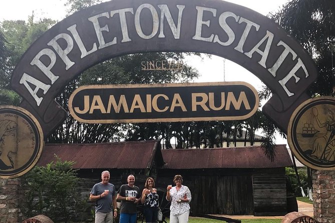 Appleton Rum Factory, Ys Falls, Black River Safari, Floyd’s Pelican Bar - Black River by boat, with wildlife and local life