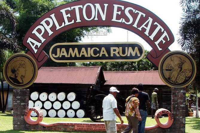 Appleton Rum Tour and Floyd’s Pelican Bar from Montego Bay Hotels and Villas - Key points to know before booking