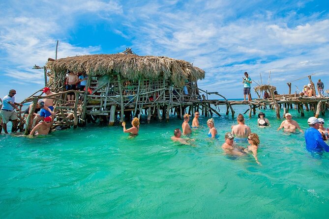 Appleton Rum Tour and Floyd’s Pelican Bar from Montego Bay Hotels and Villas - What happens at Appleton Estate