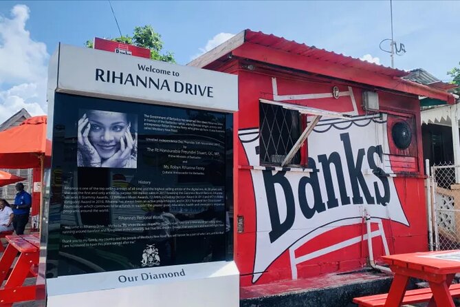 Barbados Highlights and Rum Tour - Savvy on the Bay: lunch beside Carlisle Bay