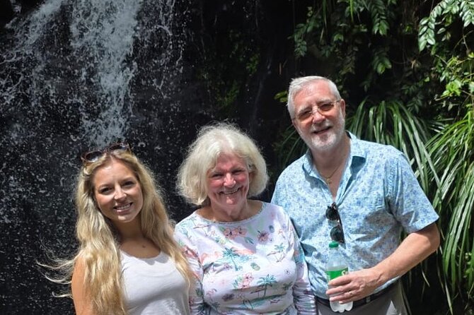 Best of Grenada Falls, Lake, Rum and Cocoa Experience - House of Chocolate: a sweet start in 20 minutes