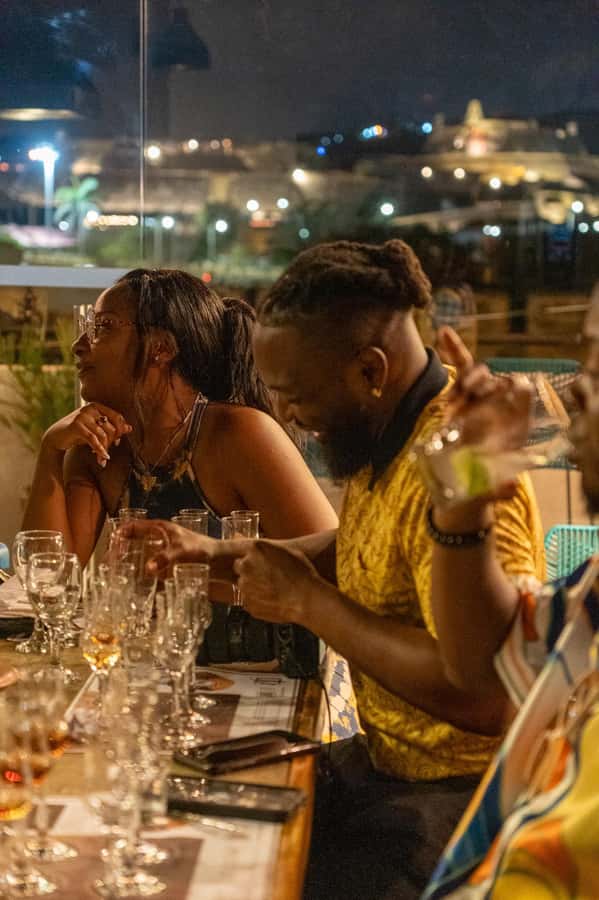 Cartagena: Express Rum and Chocolate Tasting Experience - Starting at Caffé Lunático above Hostel El Santuario