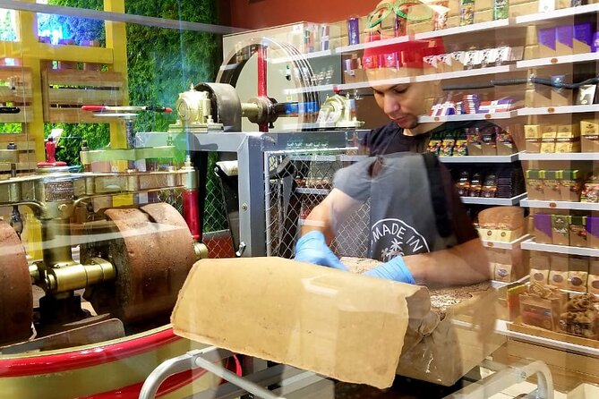 Discover Dominican Treasures: Rum, Cigars, Coffee & Chocolate - Pickup is offered, but communication matters