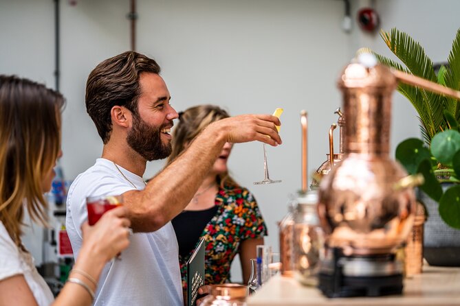 Distilling Class @ Spirited Union Rum Co. (Amsterdam) - Choosing a recipe and operating the copper pot still