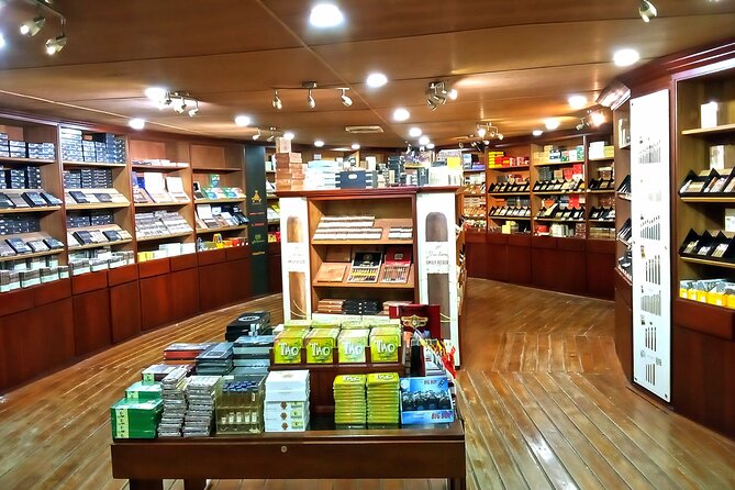Don Lucas Cigar Factory & Store + Premium Rum Tasting (3 hours) - Quick points before you book