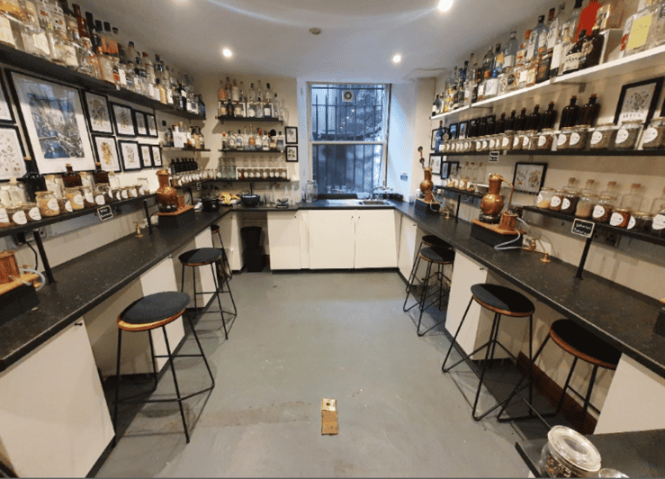Edinburgh: Rum Distillation Workshop with Rum Tasting - Three Flavoured Rums Before You Make Your Own