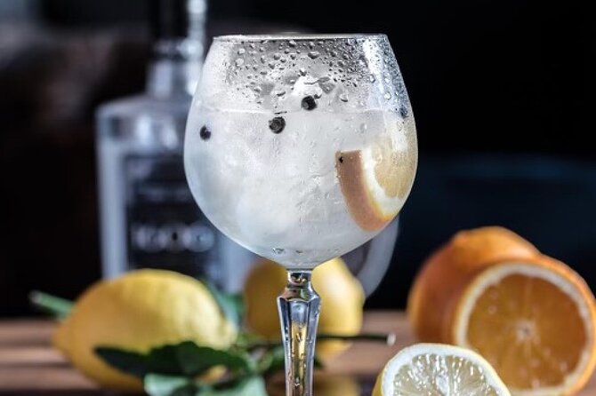 Gin & Rum Tasting in Frankfurt am Main - What happens during the 3:00 pm session