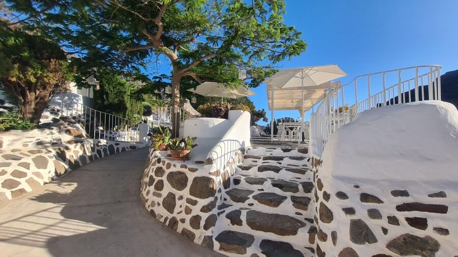 Gran Canaria: canarian rum & local cheese tasting tour - The rum tasting: Arehucas, Ron Aldea, and local character