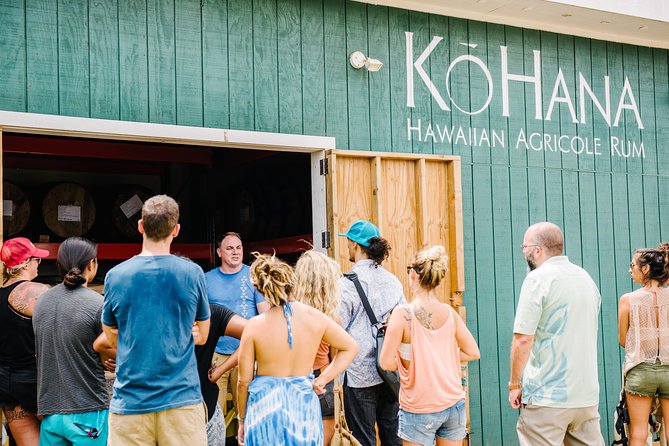 Kō Hana Hawaiian Rum Distillery Tour and Tasting for One - The opening pour: fresh cane juice