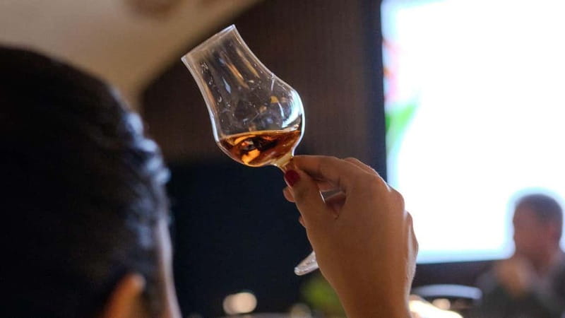 Master Rum Maker Tour - Pouring 18-year-old rum straight from the barrel