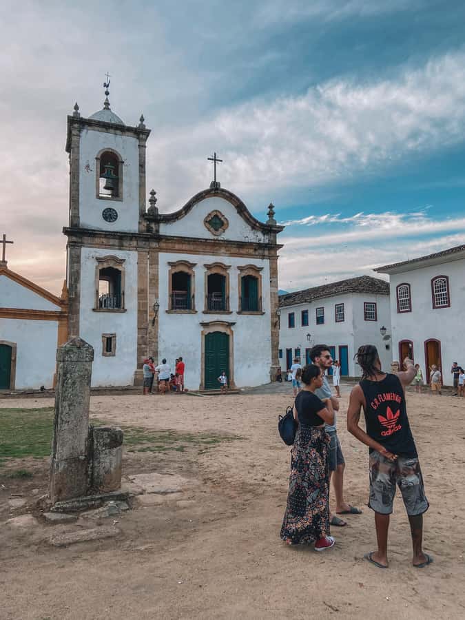 Paraty: Historic Centre Walking Tour & Cachaça Tasting - The people and stories behind the walk