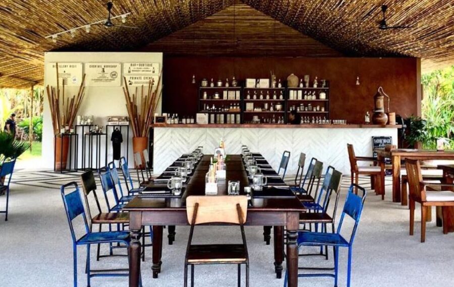 Phuket: Private Tour with Rum Cocktail and Sunset Views - What this Phuket afternoon tour is really about