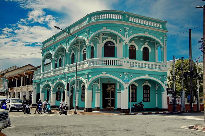 Phuket Real City Tour with Rum Cocktail - Key points at a glance