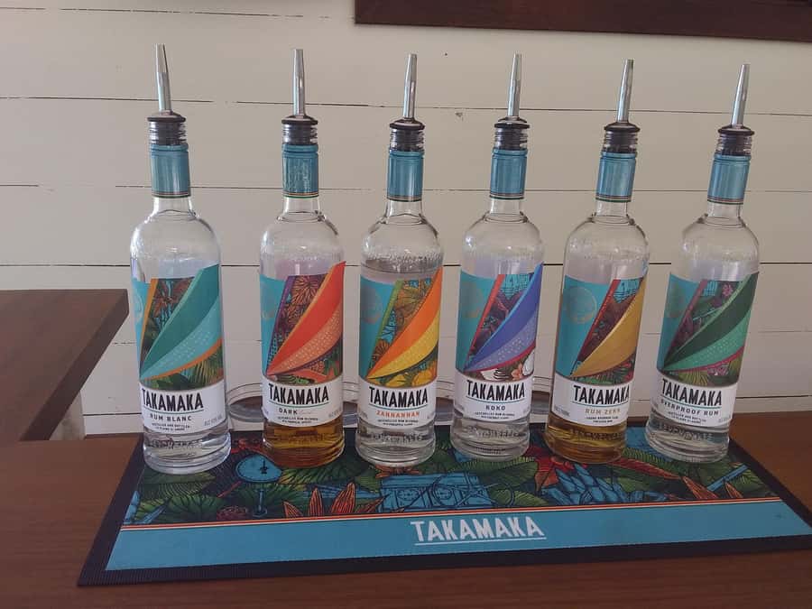 Private half day tour with free rum tasting - Victoria: a small capital with plenty to notice