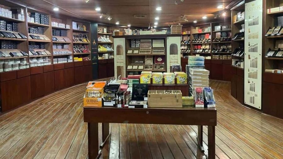 Punta Cana: Don Lucas Cigar, Chocolate, & Rum Tour - Chocolate made from Dominican cacao
