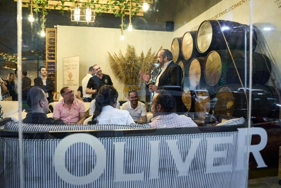 Punta Cana Oliver & Oliver Rum Tasting & Taino Concept Store - Understanding the solera method