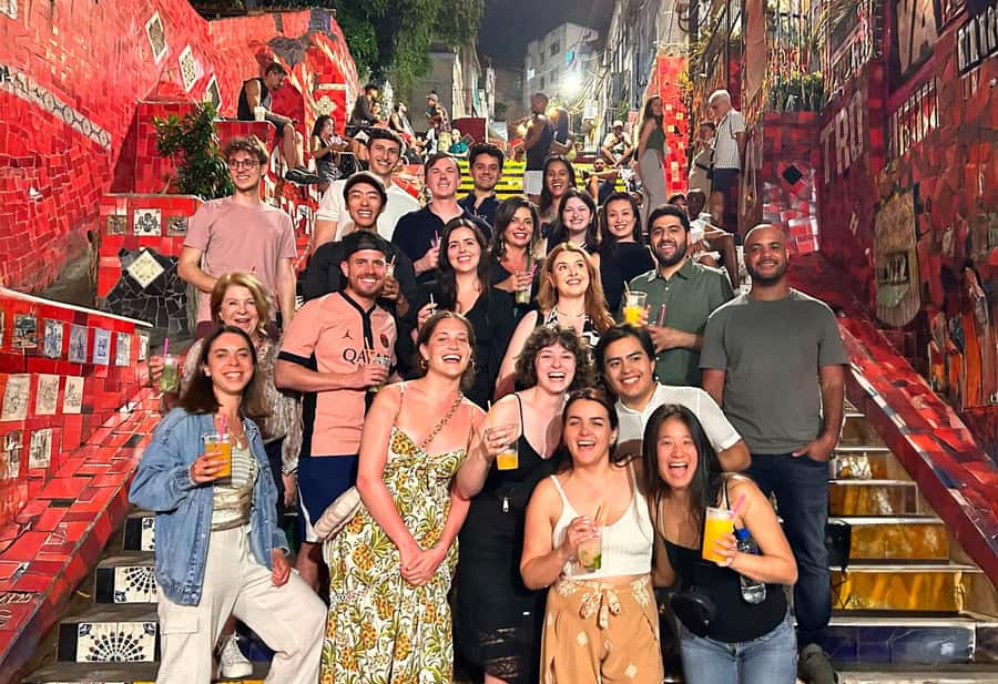 Rio: Pub Crawl in Lapa with Cachaça Tasting and Live Samba - Why Lapa makes a good night out