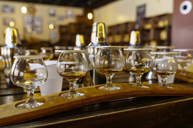 Rum Tasting and Food Walking Tour in Nassau Bahamas - Downtown Nassau’s stories between the stops