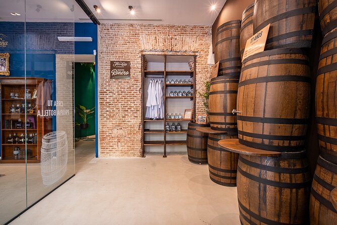 Rum Tasting: Experience of the 5 senses in Madrid - Who will enjoy this best?