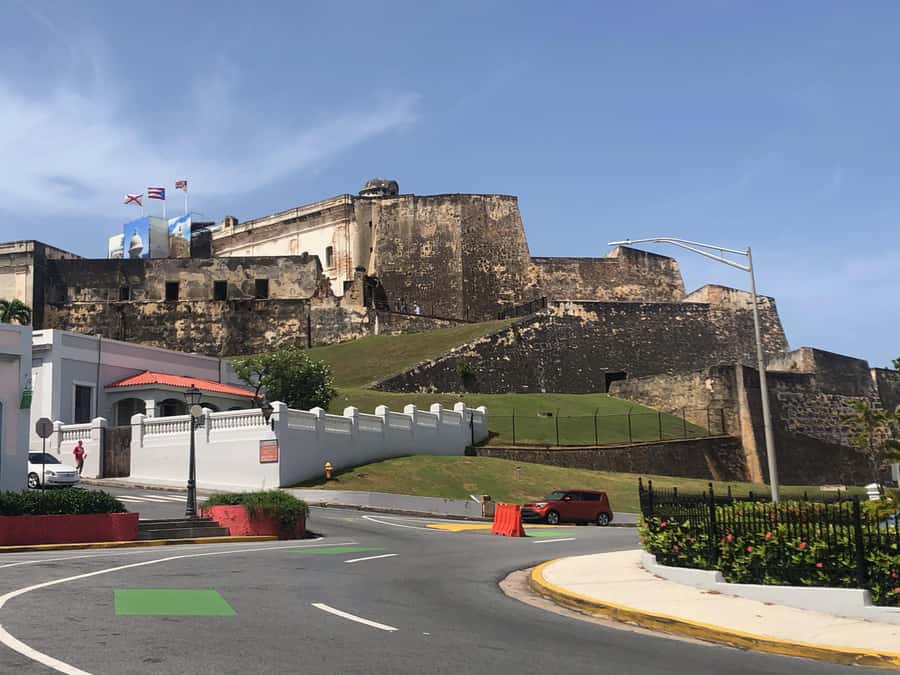 San Juan: Bacardi Rum Distillery and Old San Juan Combo Tour - Practical planning for the day