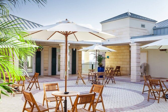 Skip the Line: Guided Tour and Rum Tasting Experience - The 3D movie and the island’s past