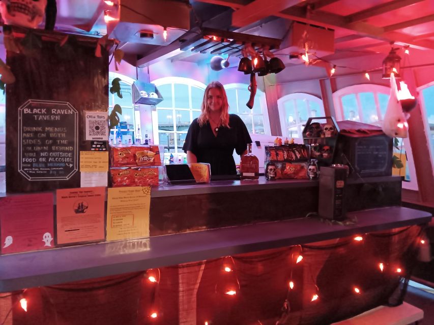 St. Augustine: The Black Raven Rum Runners Pirate Show (21+) - What the Black Raven experience is really like