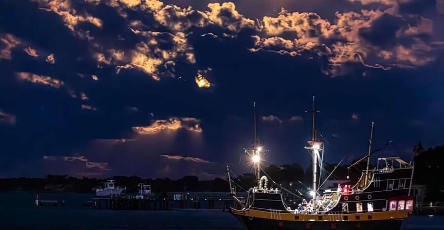 St. Augustine: The Black Raven Rum Runners Pirate Show (21+) - The Matanzas River cruise and the scenery