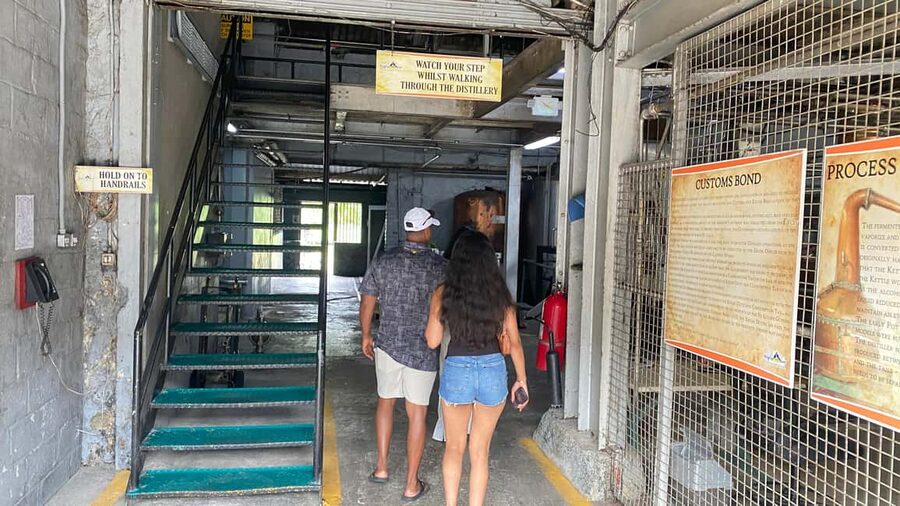 St. Lucia: Rum Distillery and Chocolate Making Experience - Rum tasting in the Roseau Valley