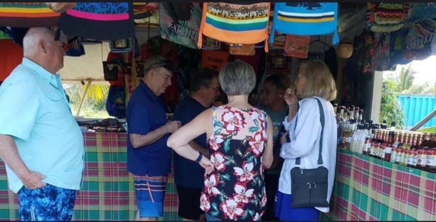 St. Lucia: Sightseeing, Rum tasting, and Shopping Tour - Key points at a glance